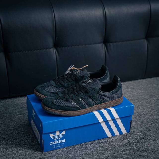 核心私 Adidas Samba Og 桑巴舞街头系列德训运动板鞋 采用固色翻毛皮组合牛剖革鞋面材质 外置正确3层组合围条加厚烟胶橡胶大底 货号：Kk3530