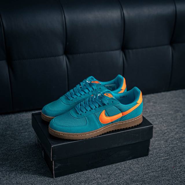核心私 Nike Field General 低帮复古联名篮球鞋 低帮复古联名篮球鞋引领潮流的Union La再次大胆挑战设计界限 倾力重塑 注入多元且极具辨识