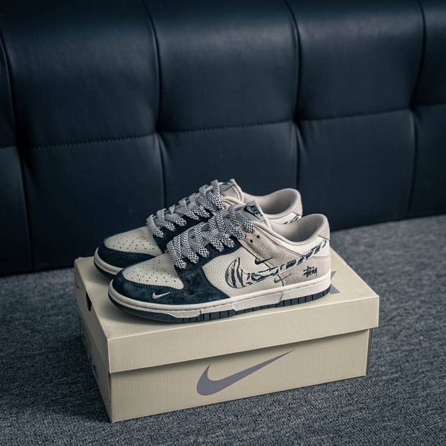 核心私 Nike Dunk 全套原楦原模倾力打造完美版型 独家原厂航空铝磨具打磨大底 鞋头坡度极致还原 无解鞋型 原盒原配 圈内天花板工艺 原厂冲刀 超高清洁度