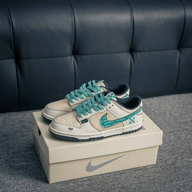 核心私 Nike Dunk 全套原楦原模倾力打造完美版型 独家原厂航空铝磨具打磨大底 鞋头坡度极致还原 无解鞋型 原盒原配 圈内天花板工艺 原厂冲刀 超高清洁度