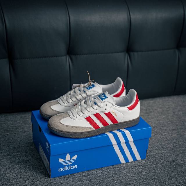 核心私 Adidas Samba Og 桑巴舞街头系列德训运动板鞋 采用固色翻毛皮组合牛剖革鞋面材质 外置正确3层组合围条加厚烟胶橡胶大底 货号：Ig1025