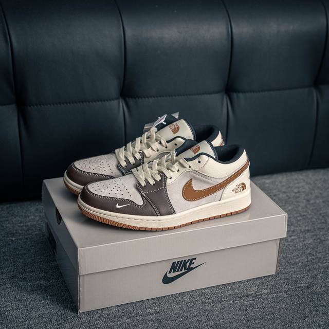 核心私 Air Jordan 1 乔丹篮球鞋男女运动鞋潮流板鞋 货号：Xx2424 024 尺码：36 37 37.5 38 38.5 39 40 40.5 4