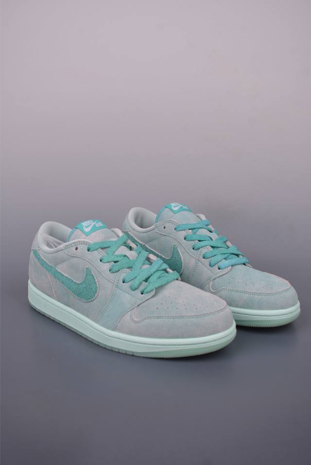 Air Jordan 1 Low 薄荷绿 Aj1乔1低帮休闲板鞋 同步官方配色 市场唯一独家头层皮打造 原鞋原档案开发 原厂皮料 原档冲孔鞋头 正确满胶鞋垫 四
