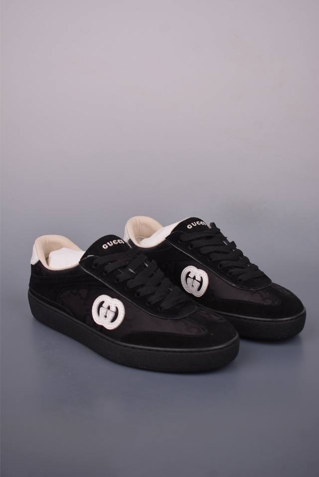 Gucci Interlocking G Suede Sneaker G74系列 低帮复古运动板鞋 升级官方最新全套专柜代购 2025配件及包装物 附送官方快递