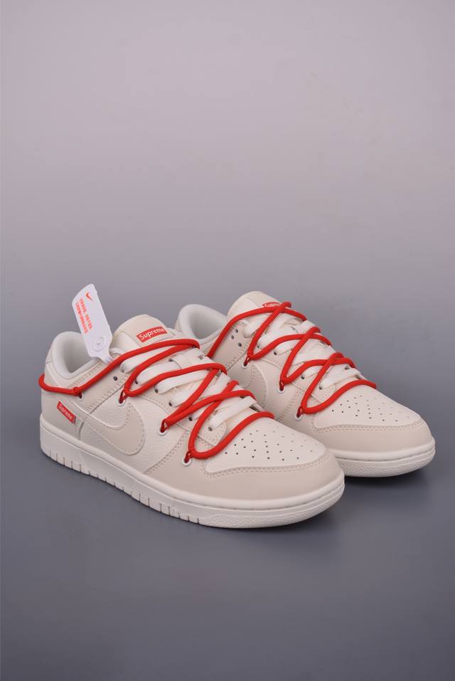 Nike Sb Dunk Low Supreme联名 解构抽绳鞋带 纯原大厂出品 极力推荐 原装头层材料 独家版型蒸餾加工 帶來的是更好的视觉和脚感体验 大厂纯