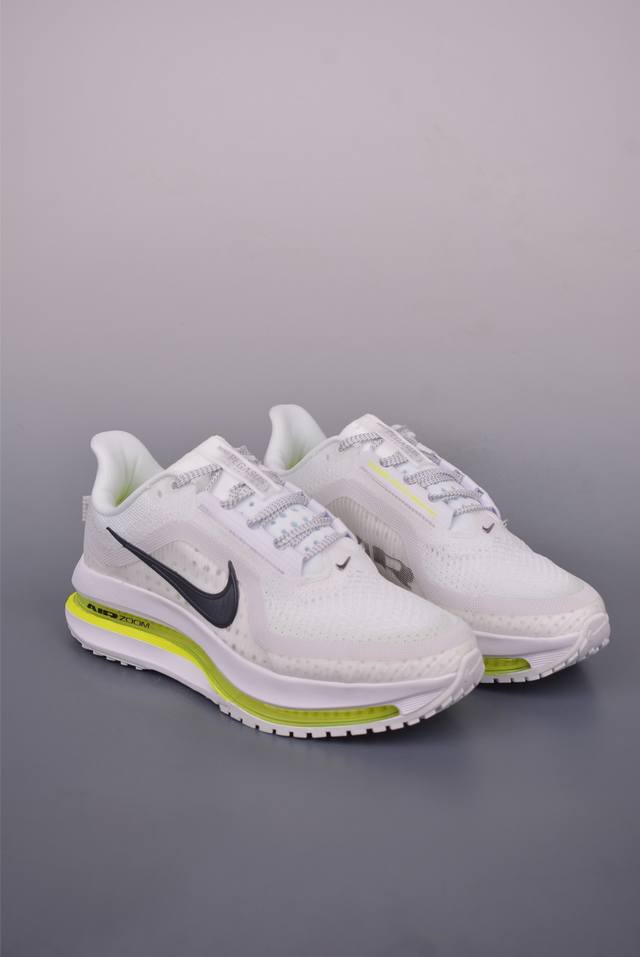 Nike Pegasus Premium 纯原版本 减震防滑耐磨透气 低帮跑步鞋 兼顾迅疾外观和稳固脚感 后跟覆面和中足动态支撑巧妙融合 缔造稳定顺畅的迈步体验