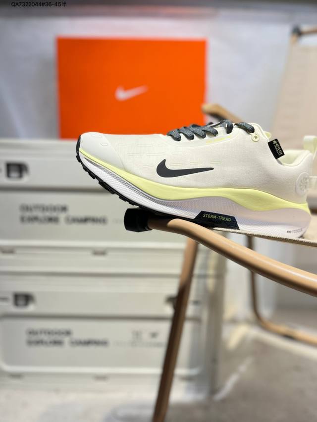 耐克 Nike Infinity Run 4 Gore-Tex 男女子防水公路跑步鞋 厚底增高百搭老爹运动鞋。Nike Reactx 泡绵提供高出 Nike R