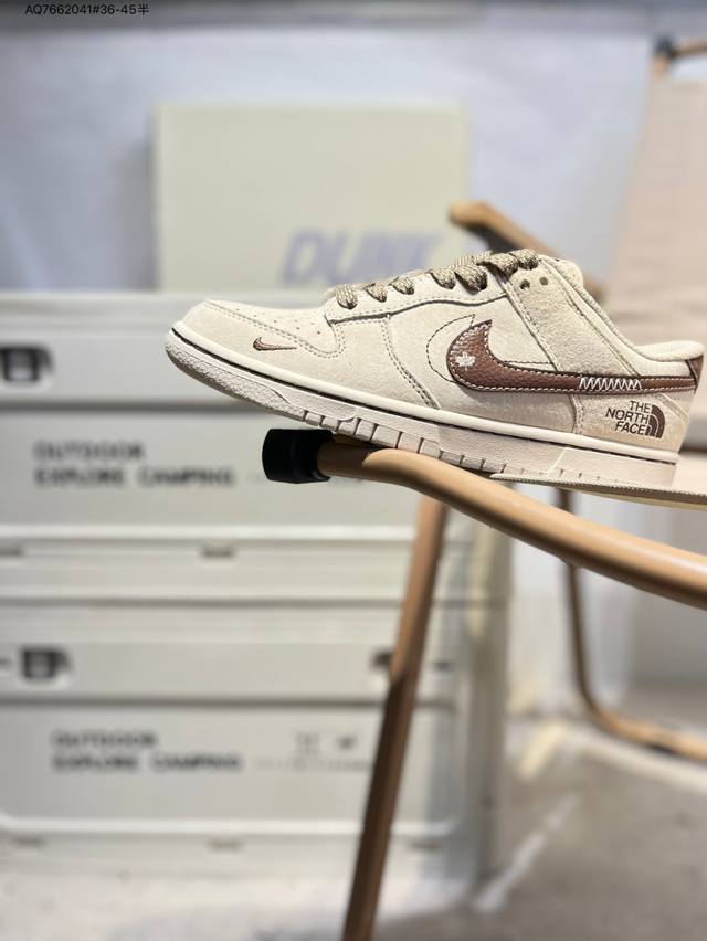 北面 X Nike Sb Dunk Low 大厂出品 极力推荐 新配色 原装头层材料 独家版型蒸餾加工 帶來的是更好的视觉和脚感体验 大厂纯原品质出货 清洁度