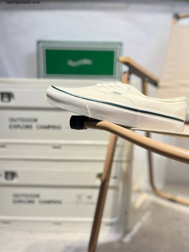 Vanssk8-Low万斯范斯官方 经典复古休闲运动板鞋，高端支线原始硫化工艺，艺术来源于生活成为了Vans美学的个性潮流标志，代表着光和希望，让你变得更加明亮