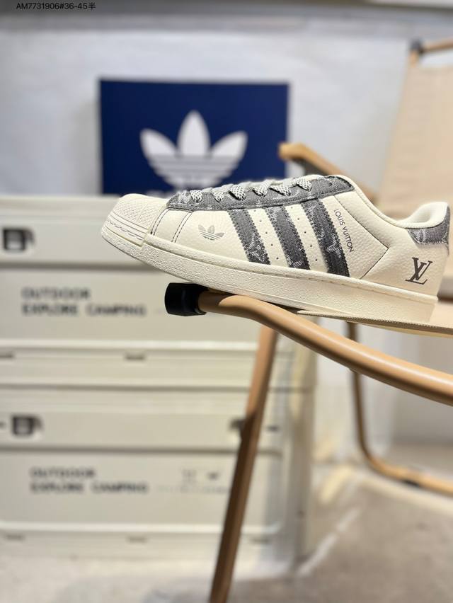 Lv X Adidas Originals Superstar 经典配色 经典贝壳头官网同步 实拍首发渠道正品订单 诠释市场最高工艺水平区别市面普通真标版本，进