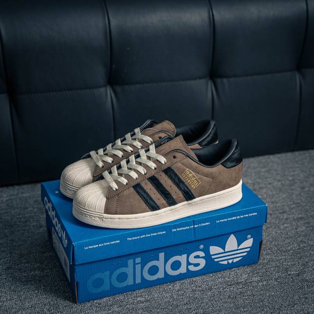 核心私 阿迪达斯Adidas三叶草 Originals Superstar贝壳头系列低帮经典百搭休闲运动板鞋 货号：Ji0319 尺码：35 36 36.5 3