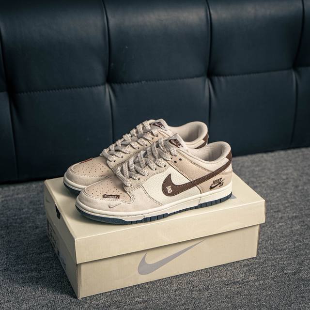 核心私 Nike Dunk 全套原楦原模倾力打造完美版型 独家原厂航空铝磨具打磨大底 鞋头坡度极致还原 无解鞋型 原盒原配 圈内天花板工艺 原厂冲刀 超高清洁度