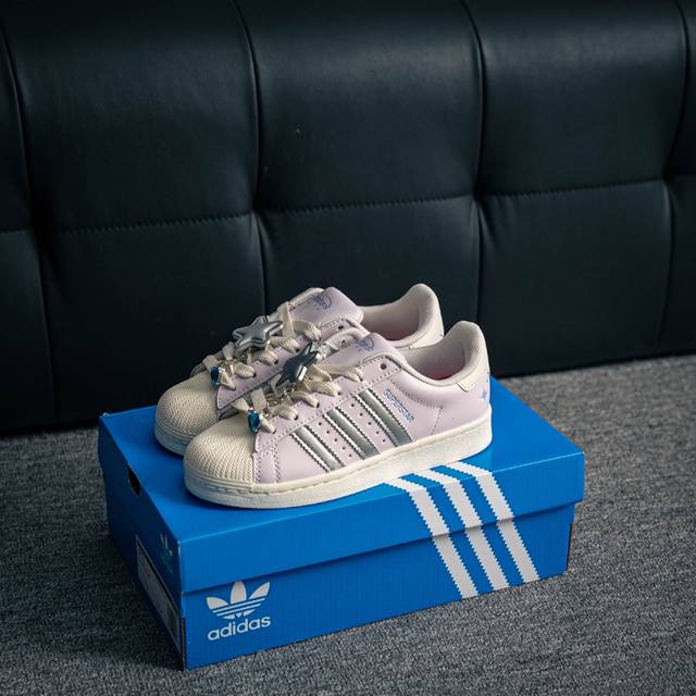 核心私 阿迪达斯Adidas三叶草 Originals Superstar贝壳头系列低帮经典百搭休闲运动板鞋 货号：Jq8776 尺码：36 36.5 37 3