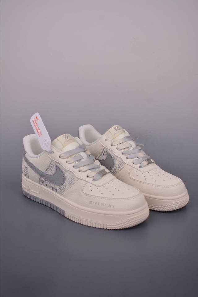 Nike Air Force 1 Low 纪梵希联名 原楦头原纸板 打造纯正空军版型 专注外贸渠道 全掌内置蜂窝气垫 原盒配件 原厂中底钢印、拉帮完美 官方货号