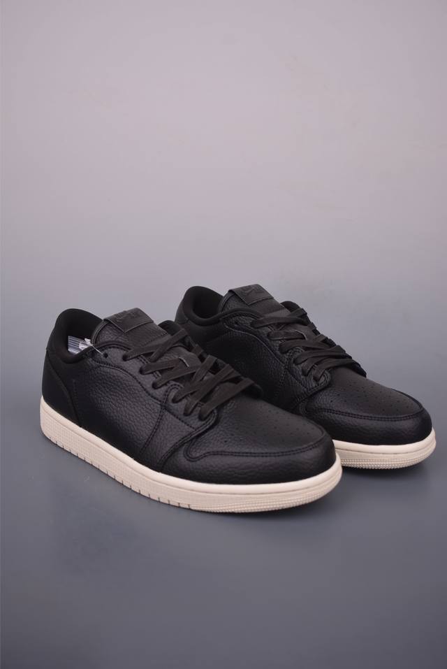 Air Jordan 1 Low 2025黑白 Aj1乔1低帮休闲板鞋 同步官方配色 市场唯一独家头层皮打造 原鞋原档案开发 原厂皮料 原档冲孔鞋头 正确满胶鞋