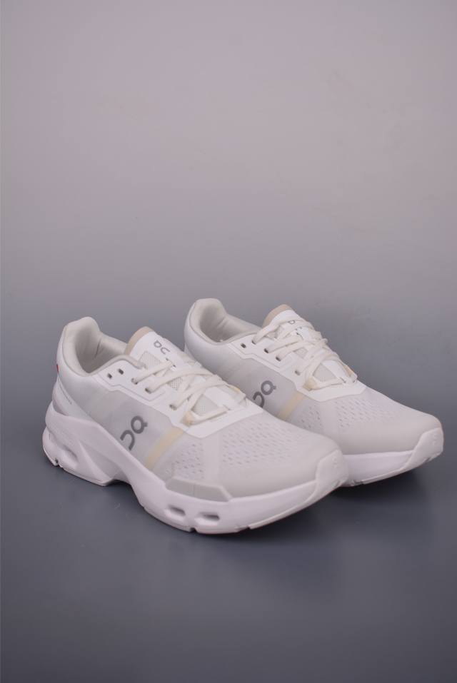 On昂跑 Cloudtilt 2 Waterproof 户外街头机能风跑步鞋 Cloud Hi Edge户外机能融合街头潮流 越界开启全新都市探索 Cloudt