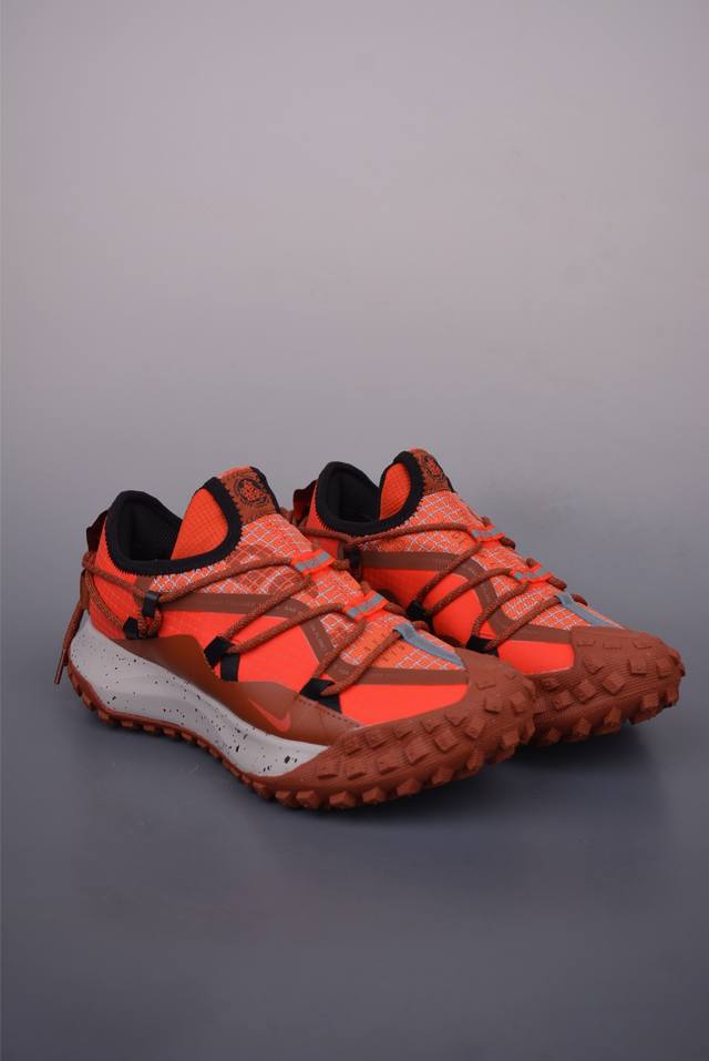 Nk Acg Mountain Fly 2 Low 外户登山列系越跑低帮休闲动运徒步鞋 新全户外鞋款Mountain Fly 新全来袭 该款鞋沿袭前代高帮型版的