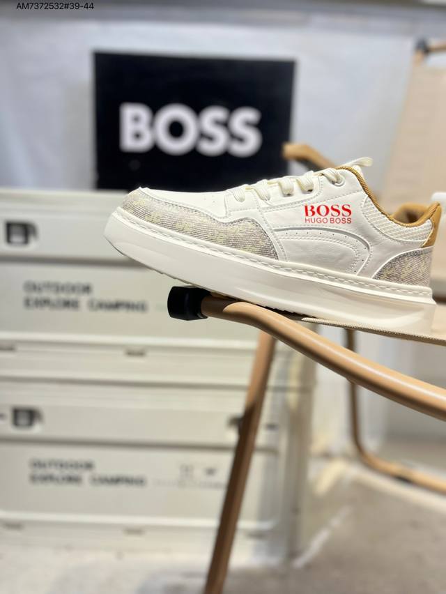 Boss 雨果博斯 钢印版本新款德国高端品牌专柜同步新款、以奢华高端设计出货 鞋面采用原版进口哪怕纳帕小牛皮配滴胶而成 原版 舒适版型Cn8608 Am7372
