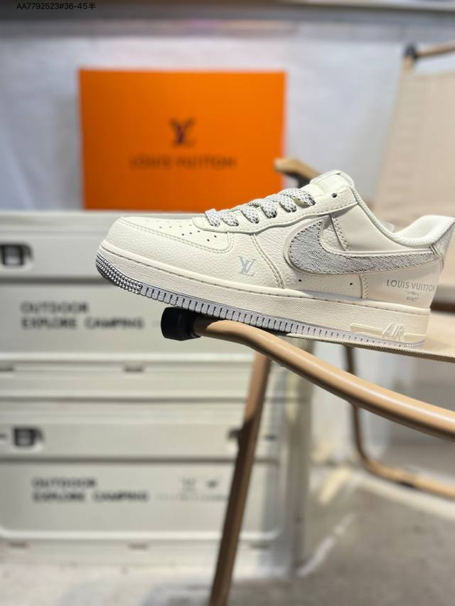 Lv X Nk Air Force 1'07 Low 空军一号低帮休闲板鞋 #定制皮料 原楦原纸板 纯正空军版型 高清洁度 内置全掌气垫Sm6668 Aa779