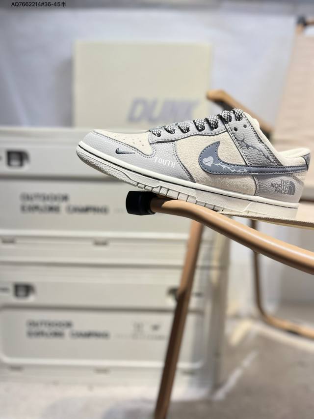 北面 X Nike Sb Dunk Low 大厂出品 极力推荐 新配色 原装头层材料 独家版型蒸餾加工 帶來的是更好的视觉和脚感体验 大厂纯原品质出货 清洁度