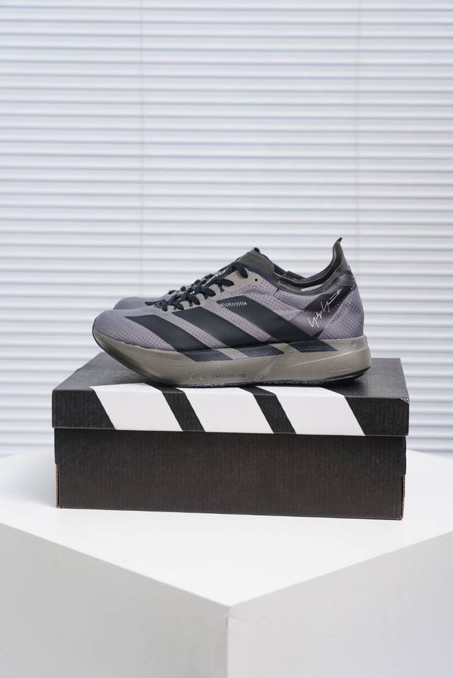 核心私 Adidas Adizero Adios Pro 4 M 阿迪透气轻盈低帮跑步鞋 货号：Js3155 尺码：36 36.5 37 38 38.5 39