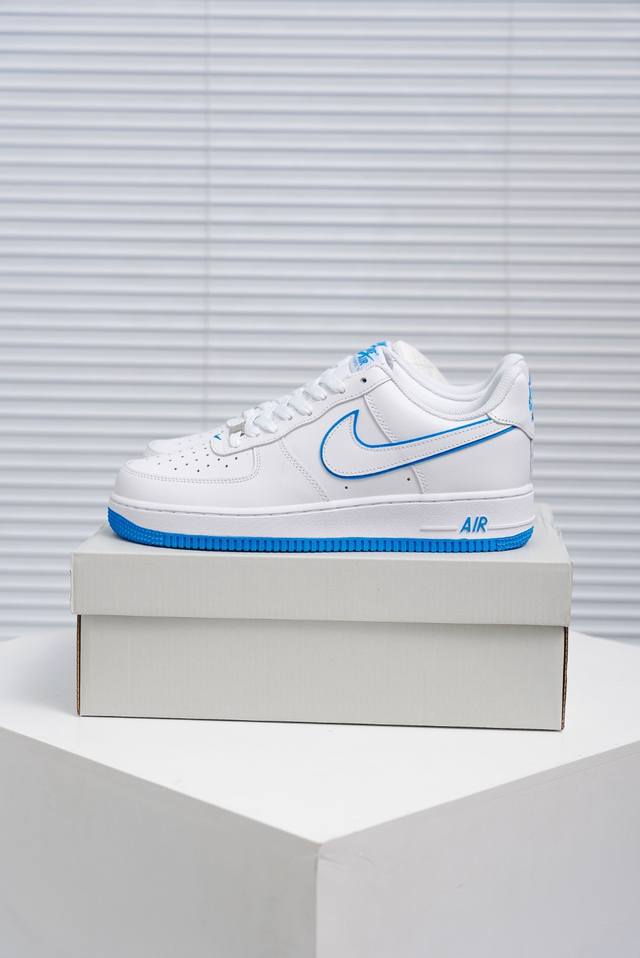 核心私 Air Force 1 原装级别 原楦头原纸板 打造纯正空军版型专注外贸渠道 全掌内置蜂窝气垫 原盒配件 原厂中底钢印、拉帮完美 货号：Dv0788 1