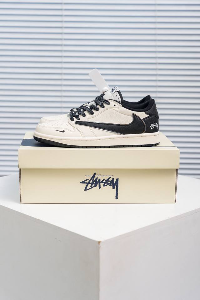 核心私 Air Jordan 1 乔丹篮球鞋男女运动鞋潮流板鞋 货号：St5696 261 尺码：36 37 37.5 38 38.5 39 40 40.5 4