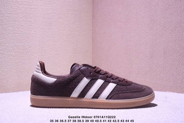 Adidas Originals Gazelle Indoor 三叶草休闲防滑耐磨低帮板鞋 鞋头出色设计 塑就出众贴合感 稳固的后跟贴合足部曲线设计 软弹舒适
