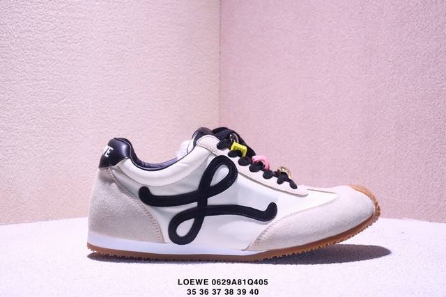 真标Loewe罗意威 Ballet Runner 小牛皮 圆头系带 低帮 生活休闲鞋 尺码:35-40 Xm0629Q405