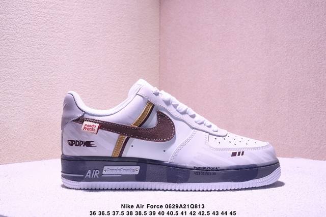 公司级耐克Nike Air Force 7空军一号低帮百搭休闲运动板鞋。柔软、弹性十足的缓震性能和出色的中底设计，横跨复古与现代的外结合，造就出风靡全球三十多年