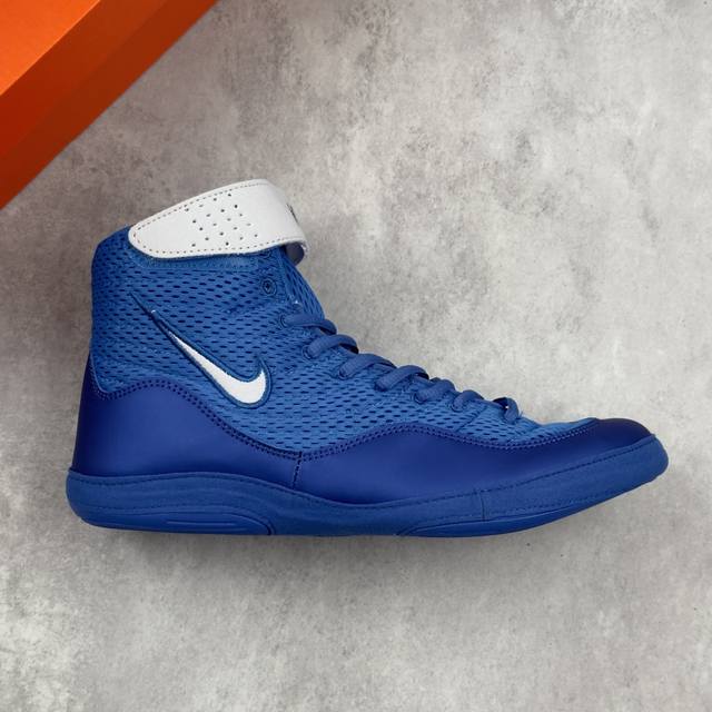 本地 核心私 耐克Nike Inelict Se Oly 网布减震防滑 高帮训练篮球鞋 缓震出色：前掌有Zoom Air气垫，中底采用Cushlon 泡绵，能提