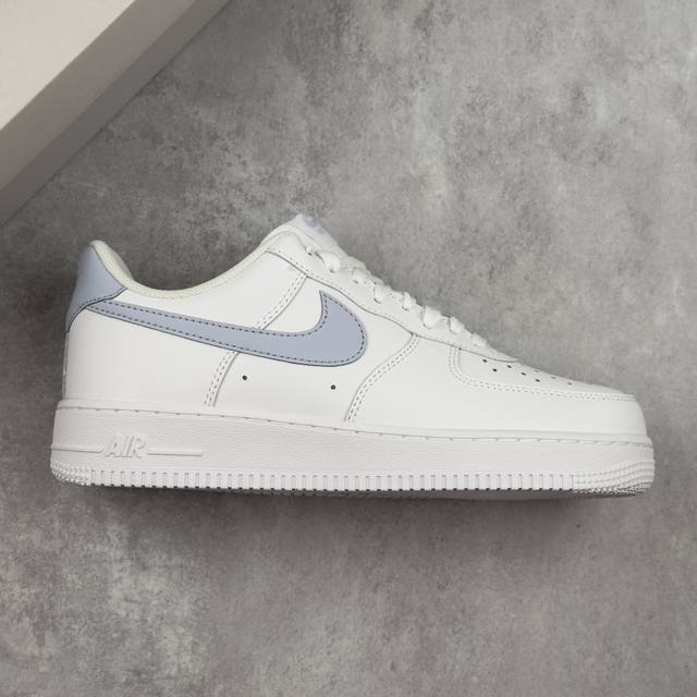 本地 核心私 Nike Air Force 1'07 Low 空军一号低帮休闲板鞋 #原楦头原纸板 原装鞋盒 定制五金配件 内置全掌气垫 原厂鞋底 货号：Fj4