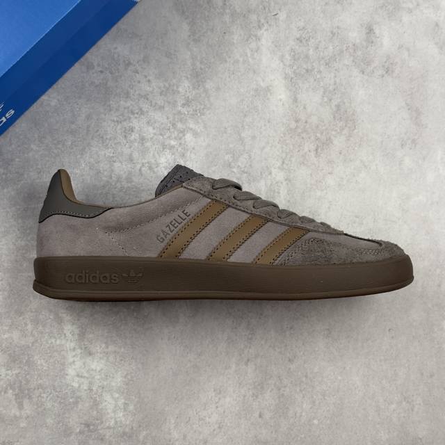 本地 核心私 阿迪达斯 Adidas Originals Gazelle Indoor 三叶草休闲防滑耐磨低帮板鞋 鞋头出色设计 塑就出众贴合感 稳固的后跟贴合