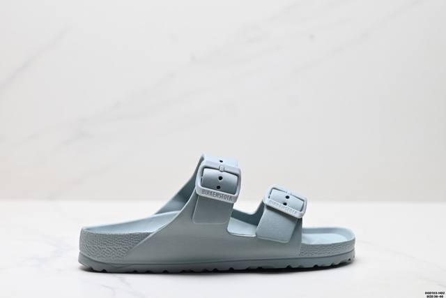 真标Birkenstock勃肯半拖凉鞋系列 克罗心双扣金属扣设计 双杠绑带夏季凉鞋 采用Eva轻量化设计 更加舒适轻便 货号:1029538 尺码:36-46