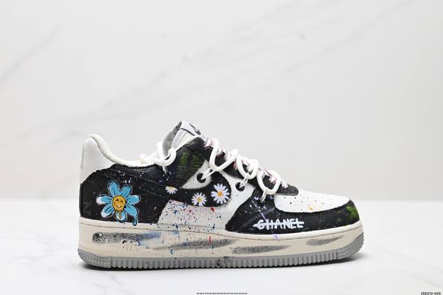 公司级Nike Air Force 1‘07 原楦头原纸板 打造纯正低帮空军版型 专注外贸渠道 全掌内置蜂窝气垫 原盒配件 原厂中底钢印、拉帮完美 货号:Bd7