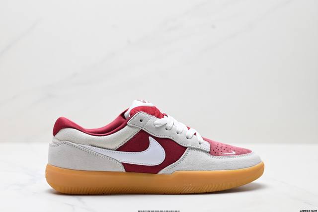 公司级Nike Sb Force 58 耐克 低帮休闲板鞋 是一款将前沿创新带入街头的单品 它具有硫化杯底 具有出色的耐用性和灵活性 使用帆布和绒面革 在饰面上