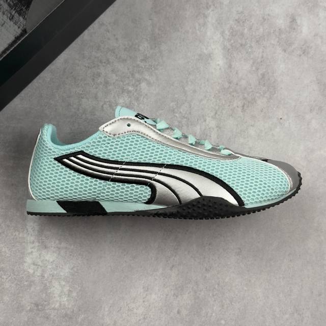 本地 核心私 Puma H-Street Og 薄底低帮专业越野德训鞋 Puma H-Street的设计巧妙融合了经典与创新透气网面鞋身是对复古运动美学的致敬它