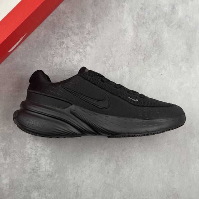 本地 核心的 耐克 W Nike Uplift Sc 舒适减震防滑 低帮跑步鞋 全掌Reactx泡绵中底 前掌和后跟还配备了Air Zoom气垫单元 据说跑起来