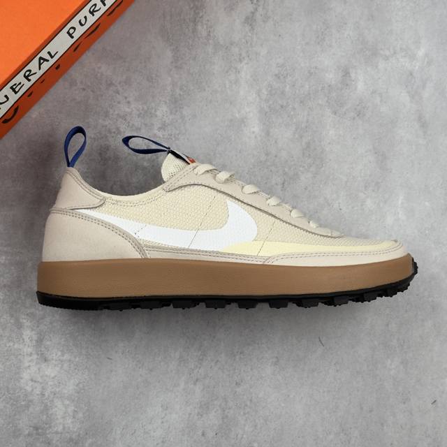 本地 核心私 Tom Sachs X Nk General Purpose Shoe 联名款 火星 简约风休闲鞋 #此款耐用的翻毛皮和加固网眼布构成了这双鞋的整