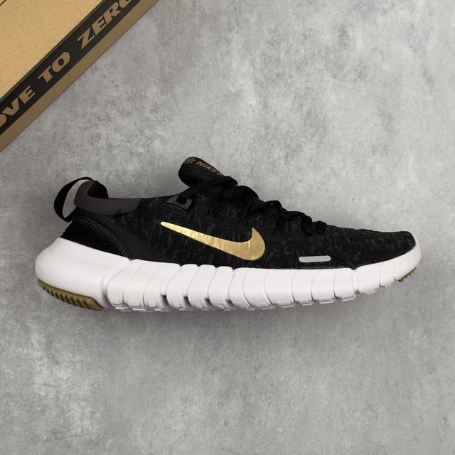 本地 核心私 Nk Free Run 5.0 Next Nature 环保主题 赤足低帮休闲跑步鞋 #鞋款由至少20%重量的可回收材料制成，旨在从跑步到训练再到