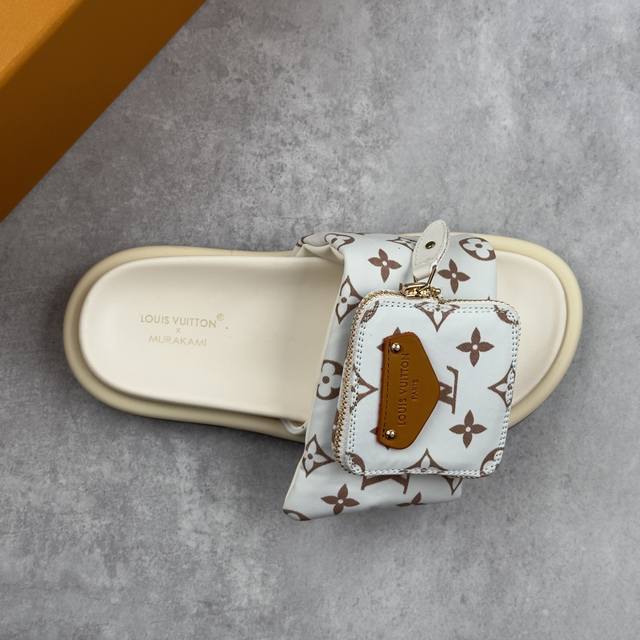 本地 核心私 Louis Vuitton ｜路易威登2025Ss最新春夏款 村上隆 Takashi Murakami X Louis Pool Pillow C