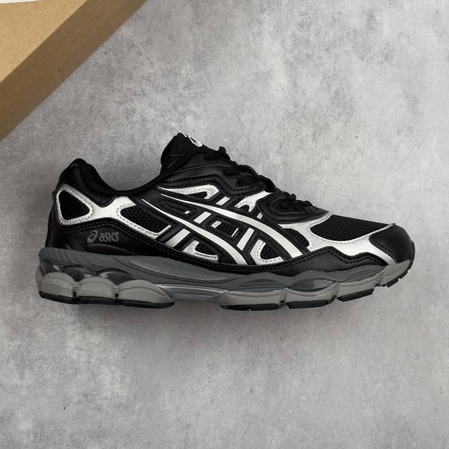 本地 核心私 公司级亚瑟士Asics Gel-Nyc 时尚运动复古情侣老爹鞋 完美的外观和精美的外观，是完美的选择 亚洲运动鞋于 年夏季推出。 普通系带确保良好