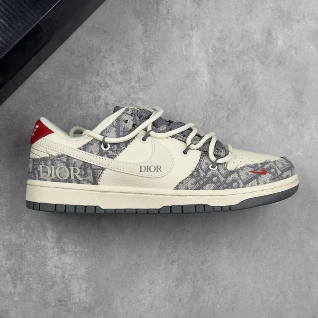 本地 核心私 Nike Sb Dunk Low 迪奥联名 绑带织布白勾 周年高端定制 低帮休闲板鞋 #定制鞋盒 大厂纯原品质出货 超高清洁度 皮料切割干净无任何