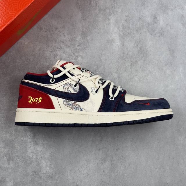 本地 核心私 Nike Jordan Air Jordan 1“蛇年限定 红蓝抽绳” 高端定制 低帮复古减震防滑耐磨篮球鞋 定制鞋盒 大厂纯原品质出货 超高清洁