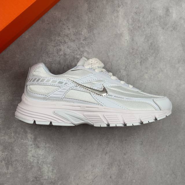 本地 核心私 耐克 Wmns Nike Initiaor Running创始者系列复古老爹休闲运动舒适跑鞋 在 Ins 爆红的 Nike Initiator 跑