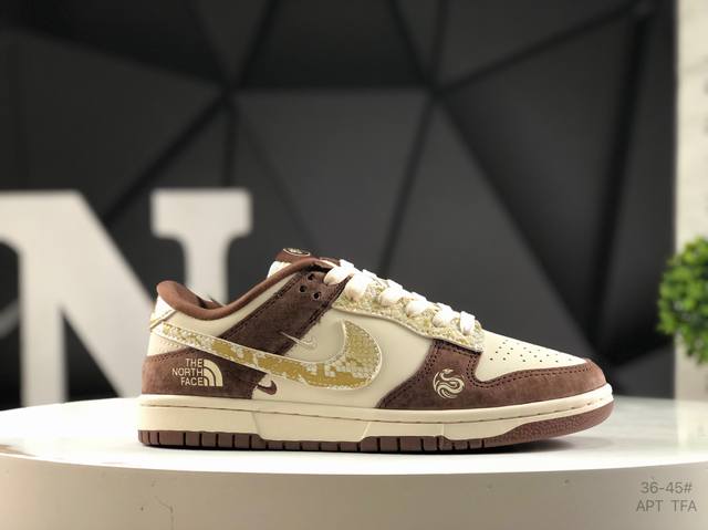 耐克 高端定制 Nike Sb Dunk Low 高端定制 低帮休闲板鞋 定制鞋盒 大厂纯原品质出货 超高清洁度 皮料切割干净无任何毛边 细节完美 货号：Ch8
