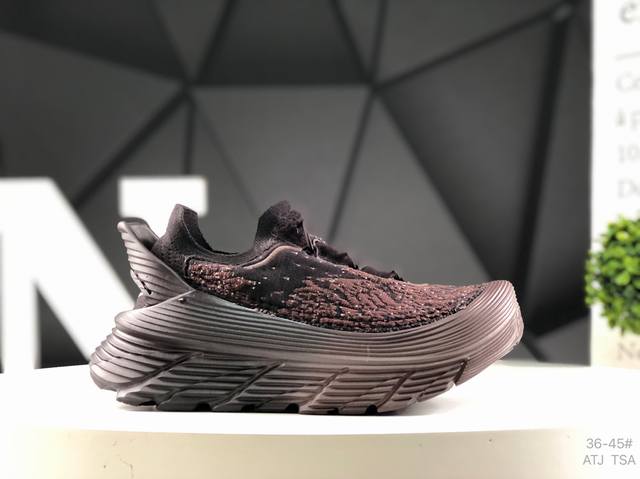 Hoka One One Restore Tc Chukka 舒适 织物减震防滑透气低帮 休闲跑步鞋 货号:1169090 Cho 尺码：36-45 半 Atj