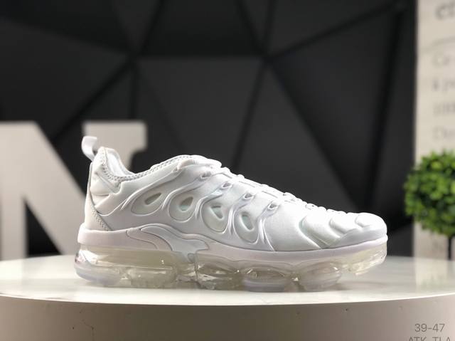 真标 耐克 Nike Air Vapormax Plus 蒸汽大气垫百搭休闲运动慢跑鞋 货号：924453-005 码数：如图右下角所示 Atk Tla