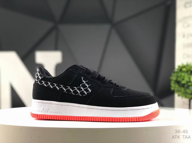 耐克 Air Force 1 Low’07 空军一号低帮休闲板鞋 定制皮料 原楦原纸板 纯正空军版型 内置全掌气垫 货号：315122 111 尺码：如图所示