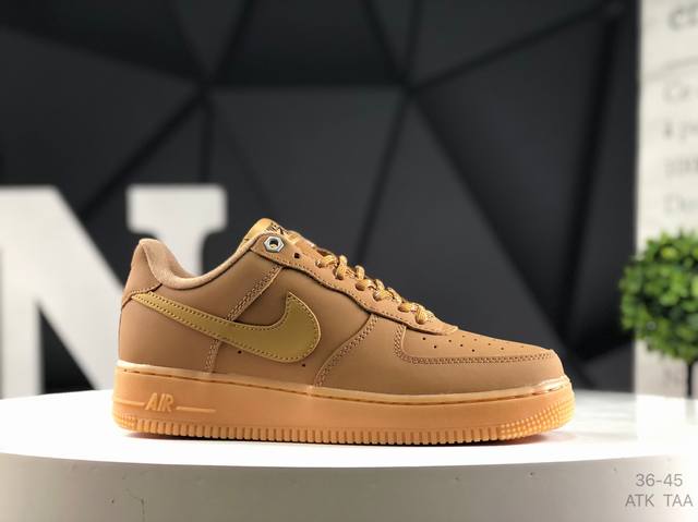 耐克 Air Force 1 Low’07 空军一号低帮休闲板鞋 定制皮料 原楦原纸板 纯正空军版型 内置全掌气垫 货号：Cj9179 200 尺码：如图所示